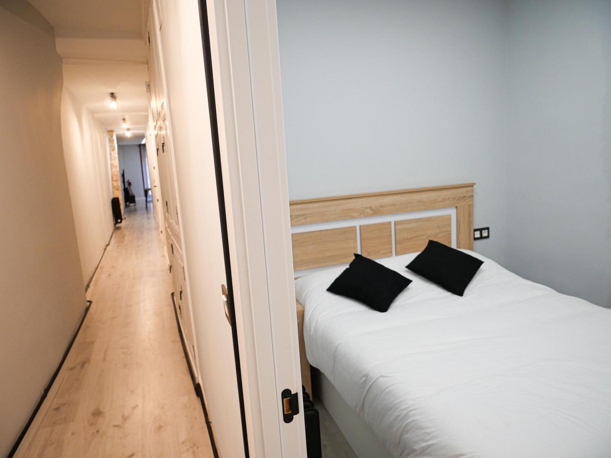 Espacioso Apartamento En El Centro De Pamplona Buitenkant foto