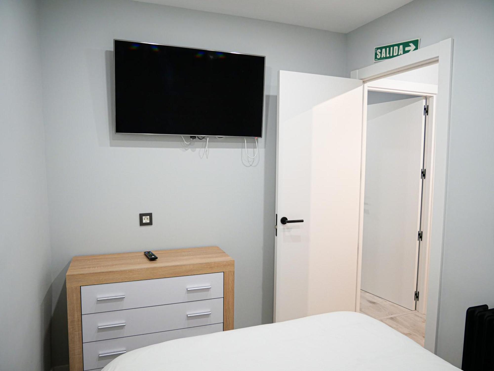 Espacioso Apartamento En El Centro De Pamplona Buitenkant foto